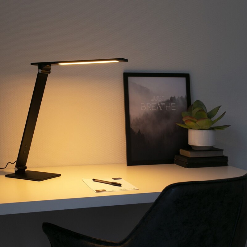 Lámpara de escritorio negra Steinhauer Serenade LED - Imagen 16