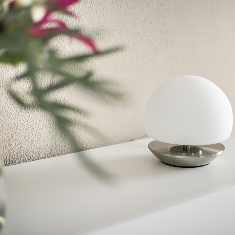 Lámpara de mesa esférica Steinhauer Ancilla LED color acero - Imagen 4