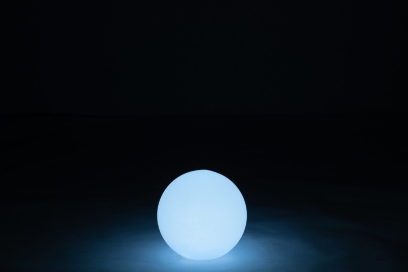 lampara-de-mesa-moderna-blanca-esferica-jolipa-abbey-20272-4