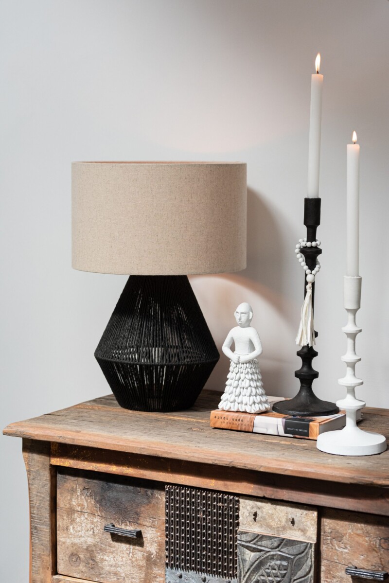Lámpara de mesa moderna negra con beige Jolipa String - Imagen 3