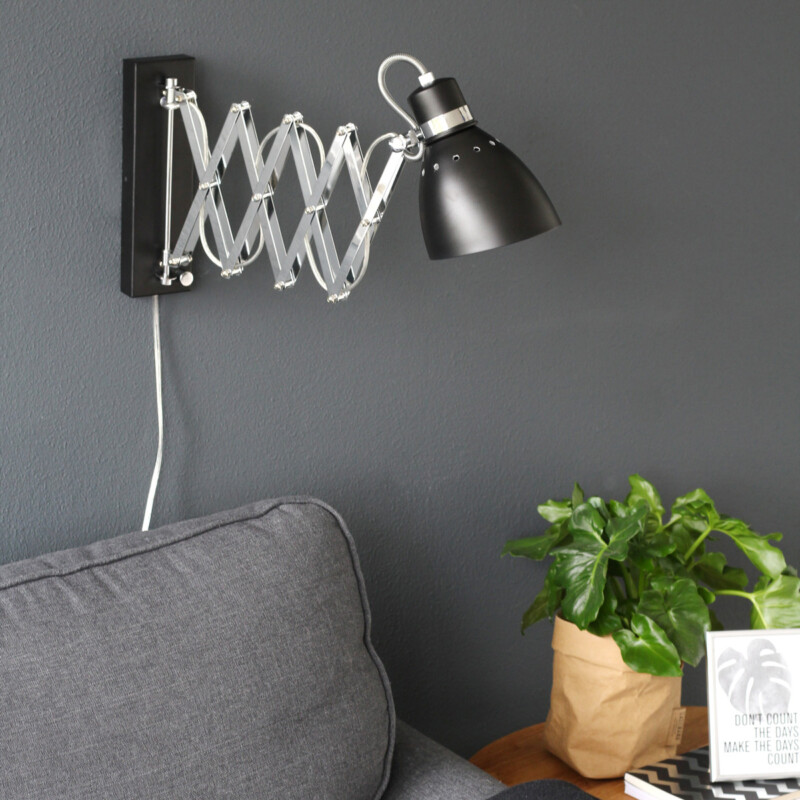 Lámpara colgante industrial de metal negro con brazo articulado Steinhauer Spring - Imagen 3