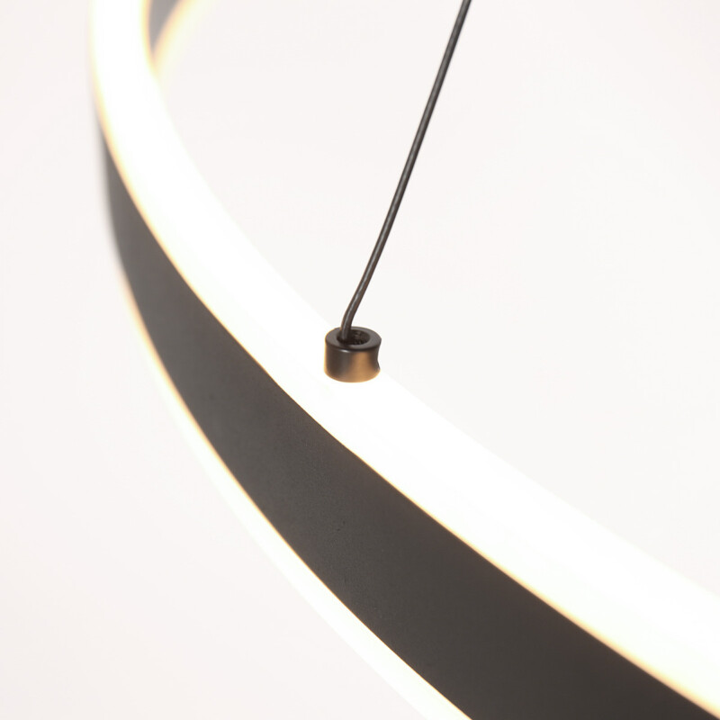 Lámpara colgante minimalista negra en forma de anillo Steinhauer Ringlux - Imagen 4
