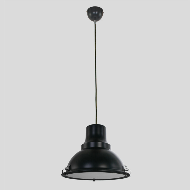 lampara-industrial-en-negro-steinhauer-parade-5798zw-12