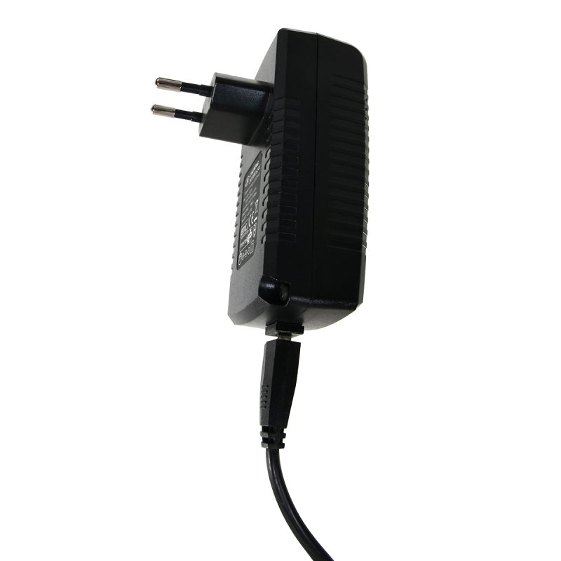 lampara-pie-negra-led-steinhauer-zenith-led-1477zw-12