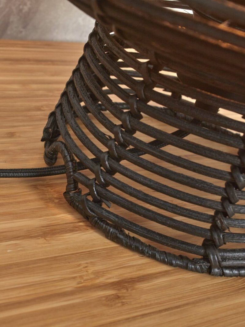 Lámpara de mesa bohemia de ratán negro GOOD & MOJO Tanami - Imagen 6