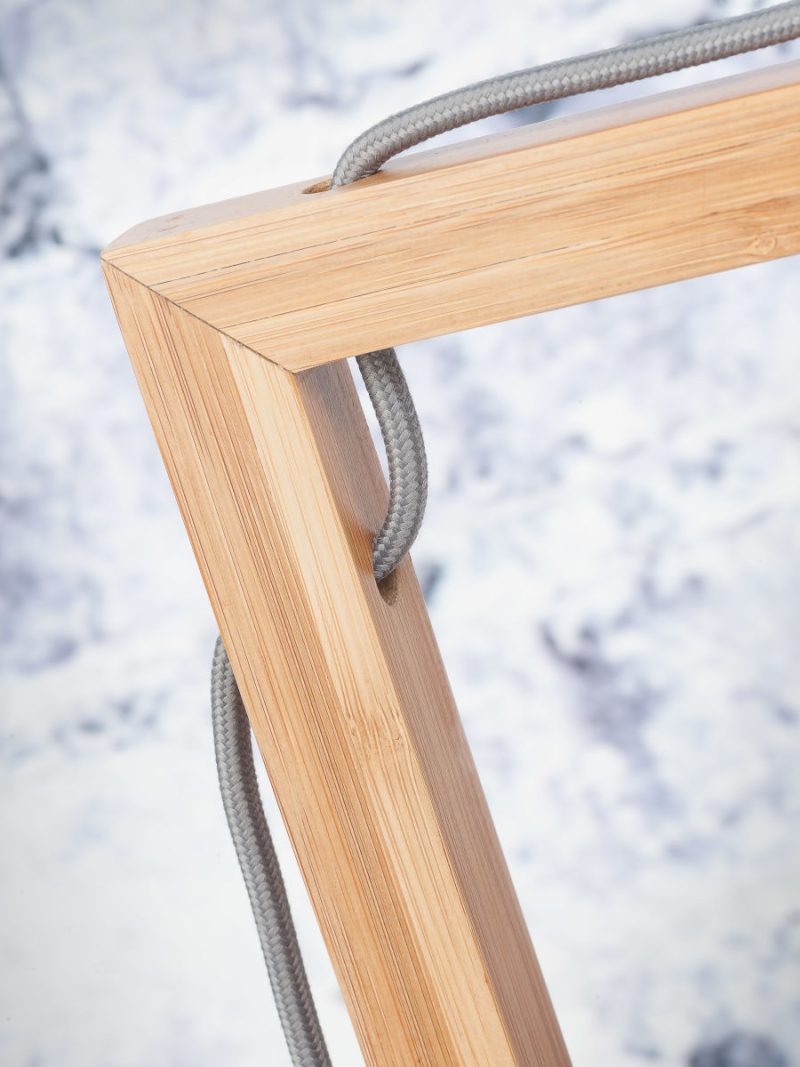 Lámpara de mesa escandinava blanca de lino_bambú GOOD & MOJO Himalaya - Imagen 3