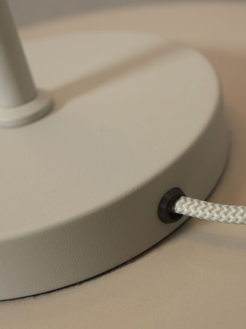 Lámpara de mesa retro de metal gris It's About RoMi Porto - Imagen 8