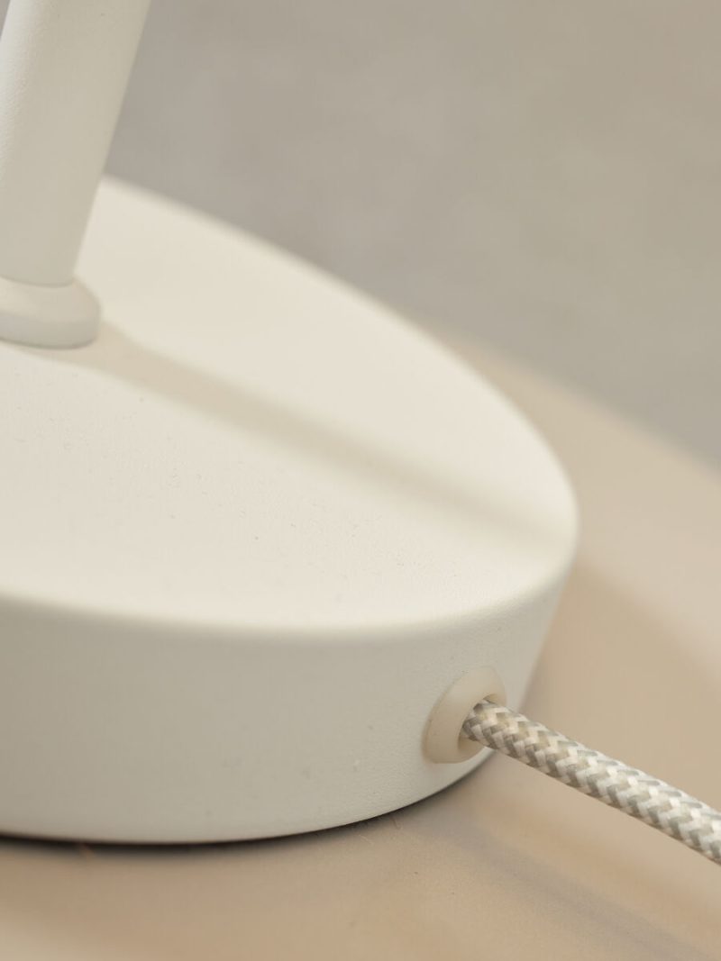 Lámpara de mesa retro metálica blanca It's About RoMi Porto - Imagen 8