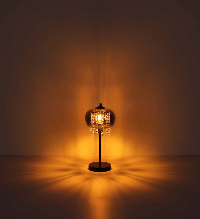 Lámpara de mesa clásica negra de metal y vidrio Globo Corry - Imagen 4