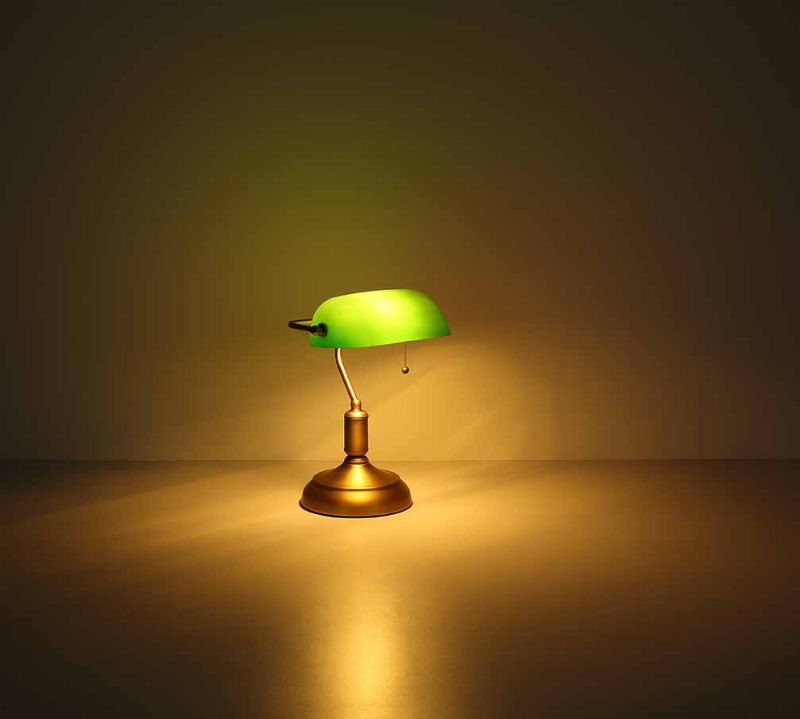 Lámpara de mesa clásica verde de latón y metal Globo Antique - Imagen 3
