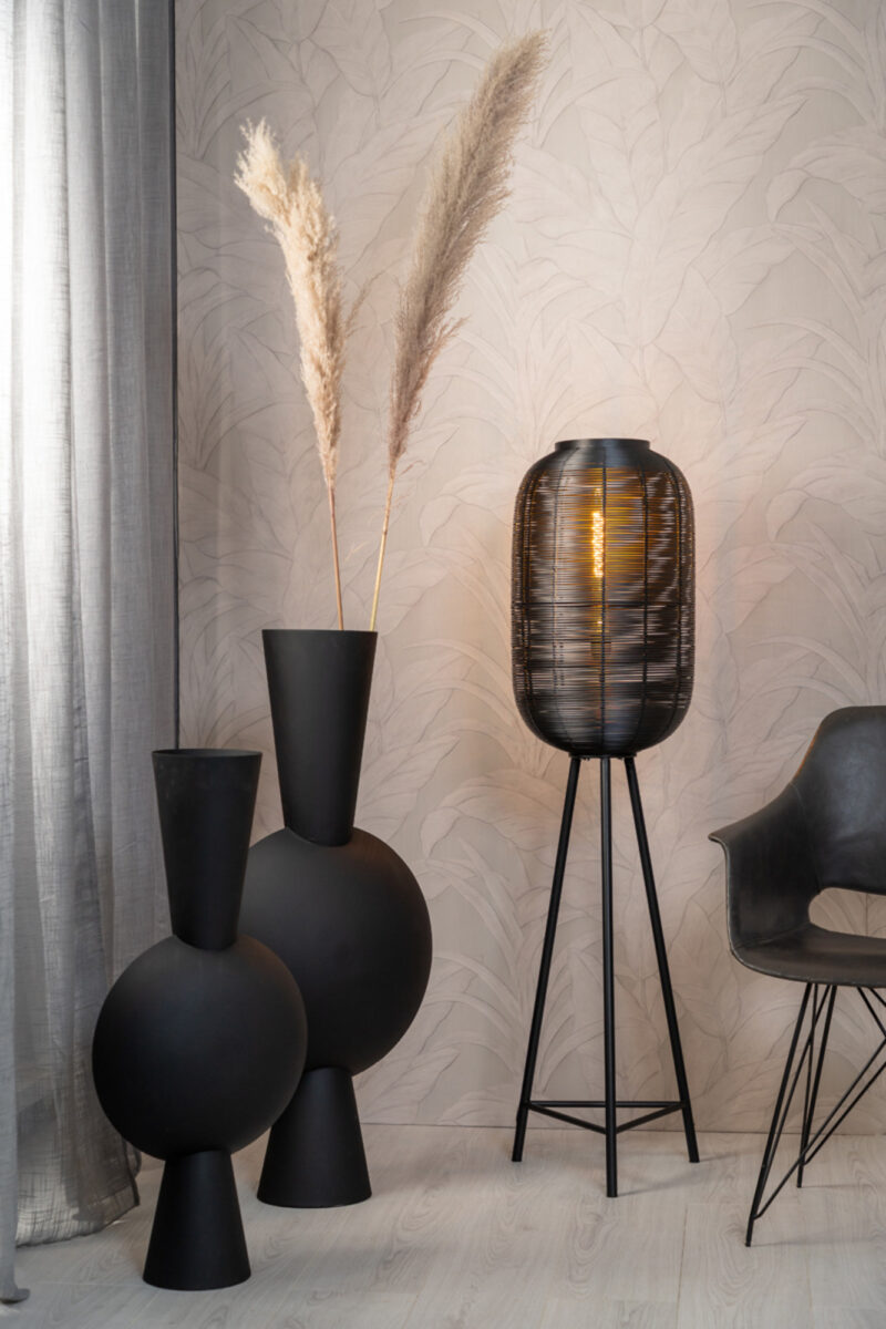 Lámpara de pie negra con base Light & Living Tomek – H. 136 cm - Imagen 4