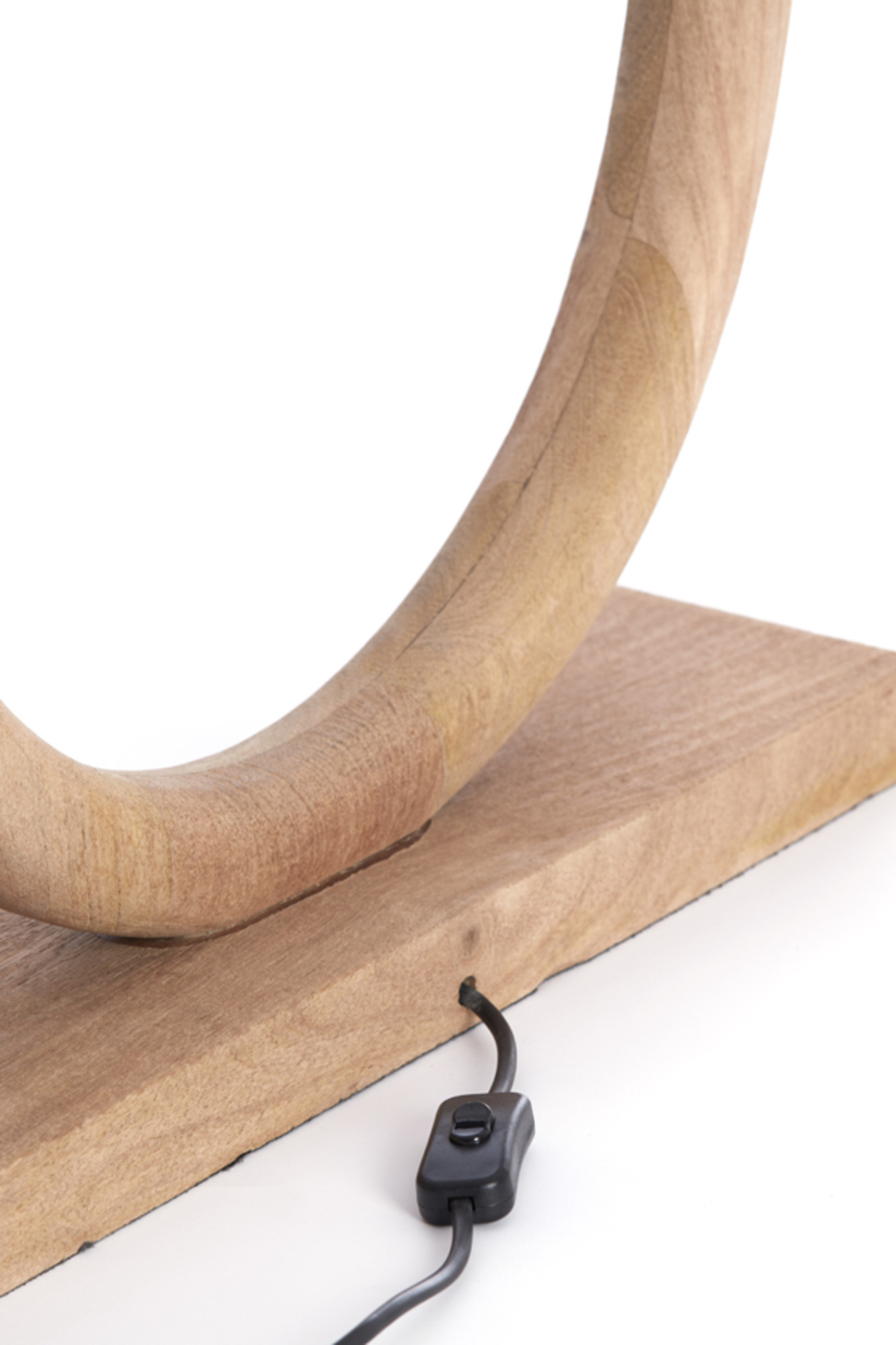 Base de lámpara de madera redonda en diseño Light & Living Nubia - Imagen 7