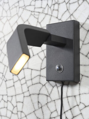 it'saboutromi-apliquedepared-zurich-negro-metal-lámparadecabecera-led-zurich/w/b-04