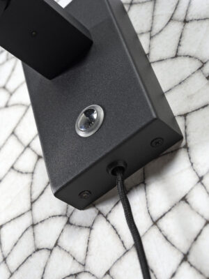 it'saboutromi-apliquedepared-zurich-negro-metal-lámparadecabecera-led-zurich/w/b-06