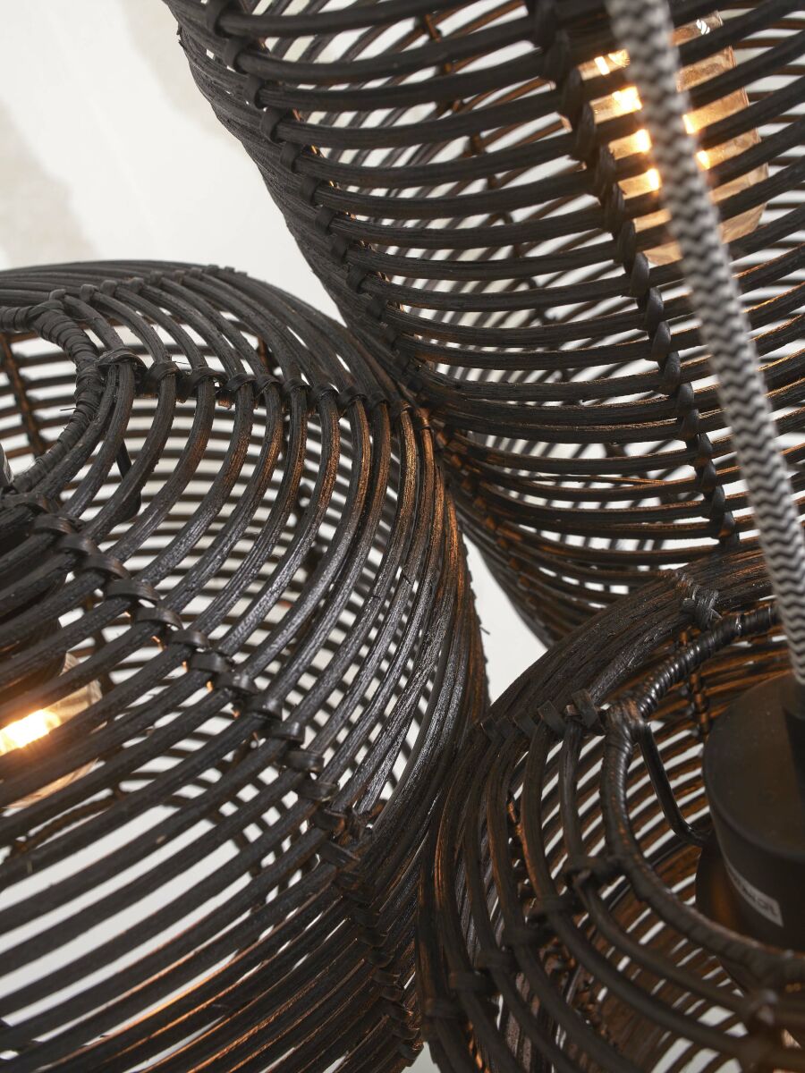 good&mojo-lámparacolgante-tanami-negro-metalrotan-e27-tanami/h3/b-08