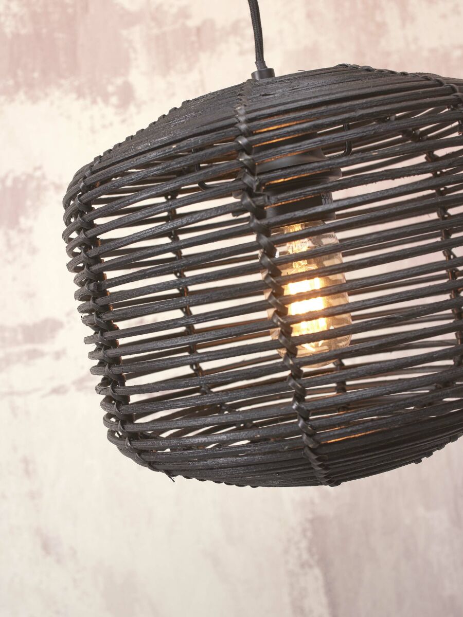 good&mojo-lámparacolgante-tanami-negro-metalrotan-ø25cm-e27-tanami/h/2520/b-13