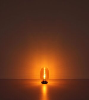 globo-lámparademesa-jefrey-ámbar-vidrio-ø20cm-e27-15794ta-1