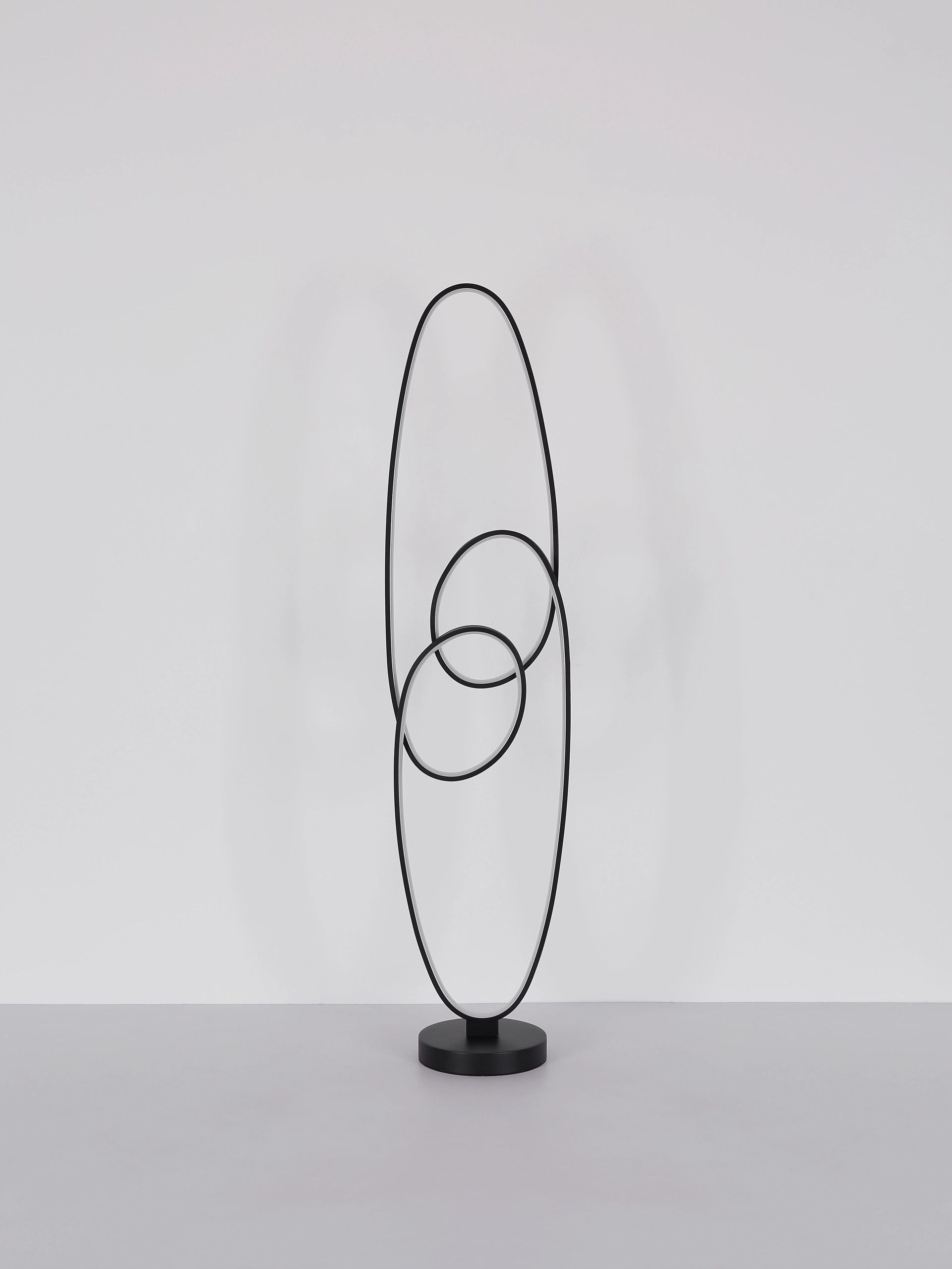 globo-lámparademesa-spira-negro-metal-led-67177-36s-1