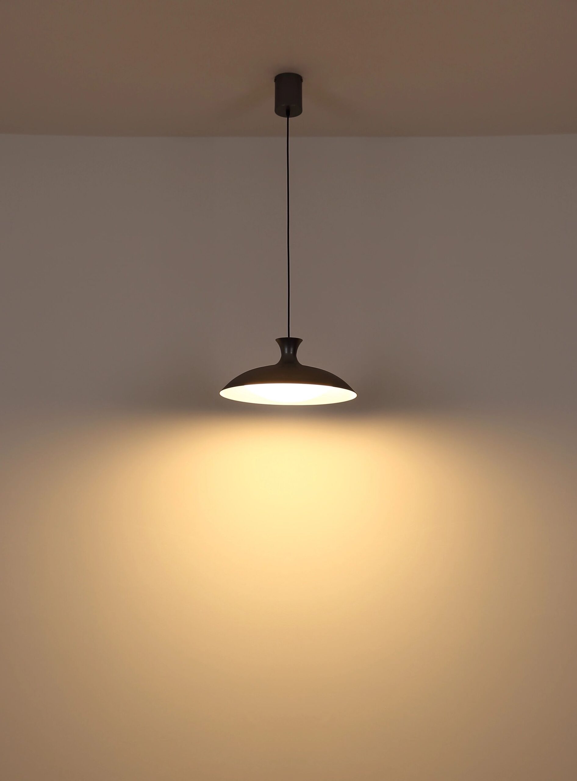 lámparacolgantemodernaconcolordeluzajustablerocha-1