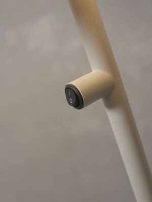 it'saboutromi-lámparademesa-porto-gris-metal-ø30cm-e27-porto/t45/lg-07