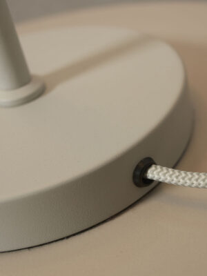 it'saboutromi-lámparademesa-porto-gris-metal-ø30cm-e27-porto/t45/lg-08