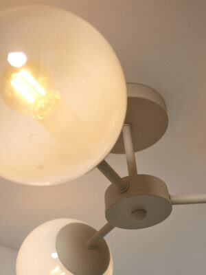 it'saboutromi-plafón-aspen-blanco-vidriometal-lámparadevidriodecolor-e14-aspen/c3/w-04