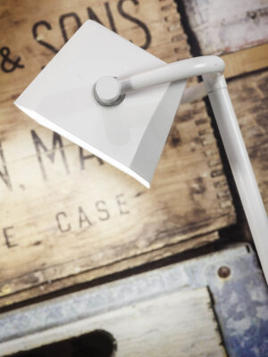 it'saboutromi-lámparademesa-cambridge-blanco-metal-lámparadeescritorio-e27-cambridge/t/w-04