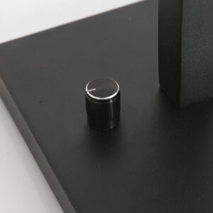 lámparademesanegraconpantalladecorchocálidasteinhauerstang-14