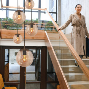 lámparacolgante5lucesvidrioámbarsteinhauerbollique-2