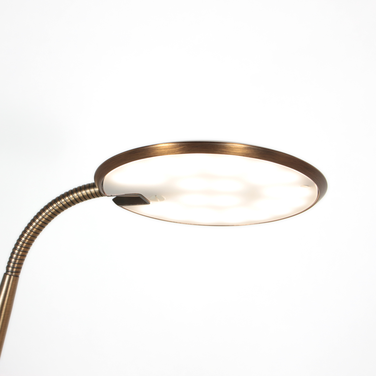 steinhauerexclusive-lámparademesa-zenith2-bronce-plásticometal-lámparadeescritorio-led-4397br-11