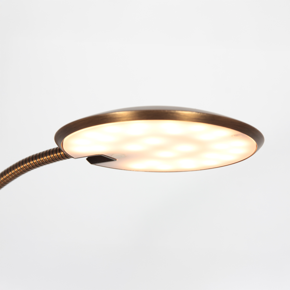 steinhauerexclusive-lámparadepie-zenith2-bronce-plásticometal-lámparadediseño-led-4395br-10