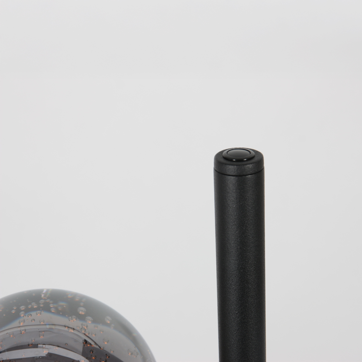 steinhauerexclusive-lámparadepie-belluno-negro-vidriometal-lámparadediseño-led-4590zw-13